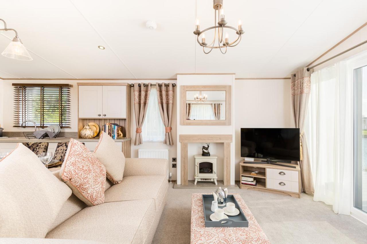 Clearwater South Cerney Exterior foto